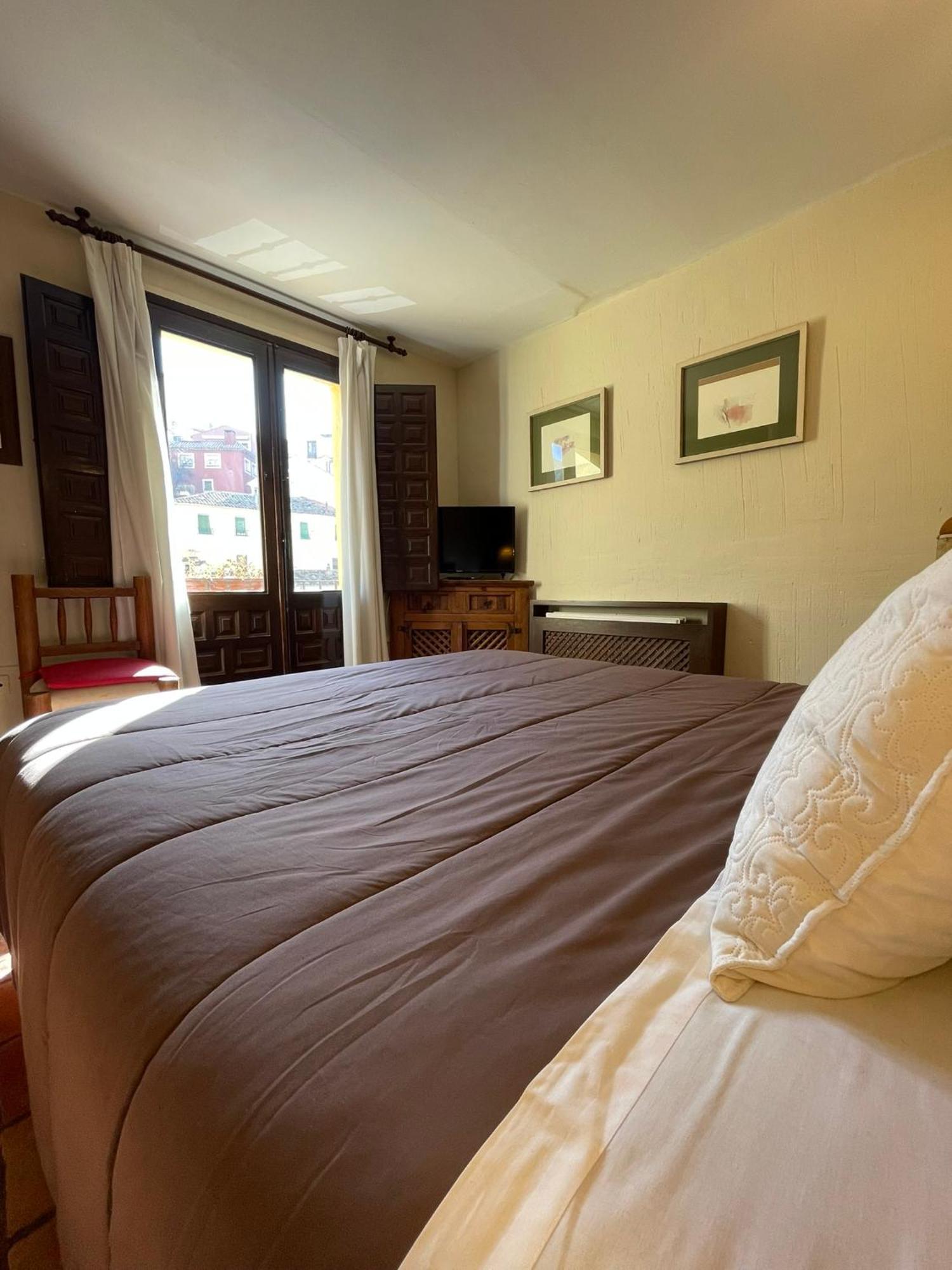 Hostal Posada Huecar Cuenca  Exteriör bild