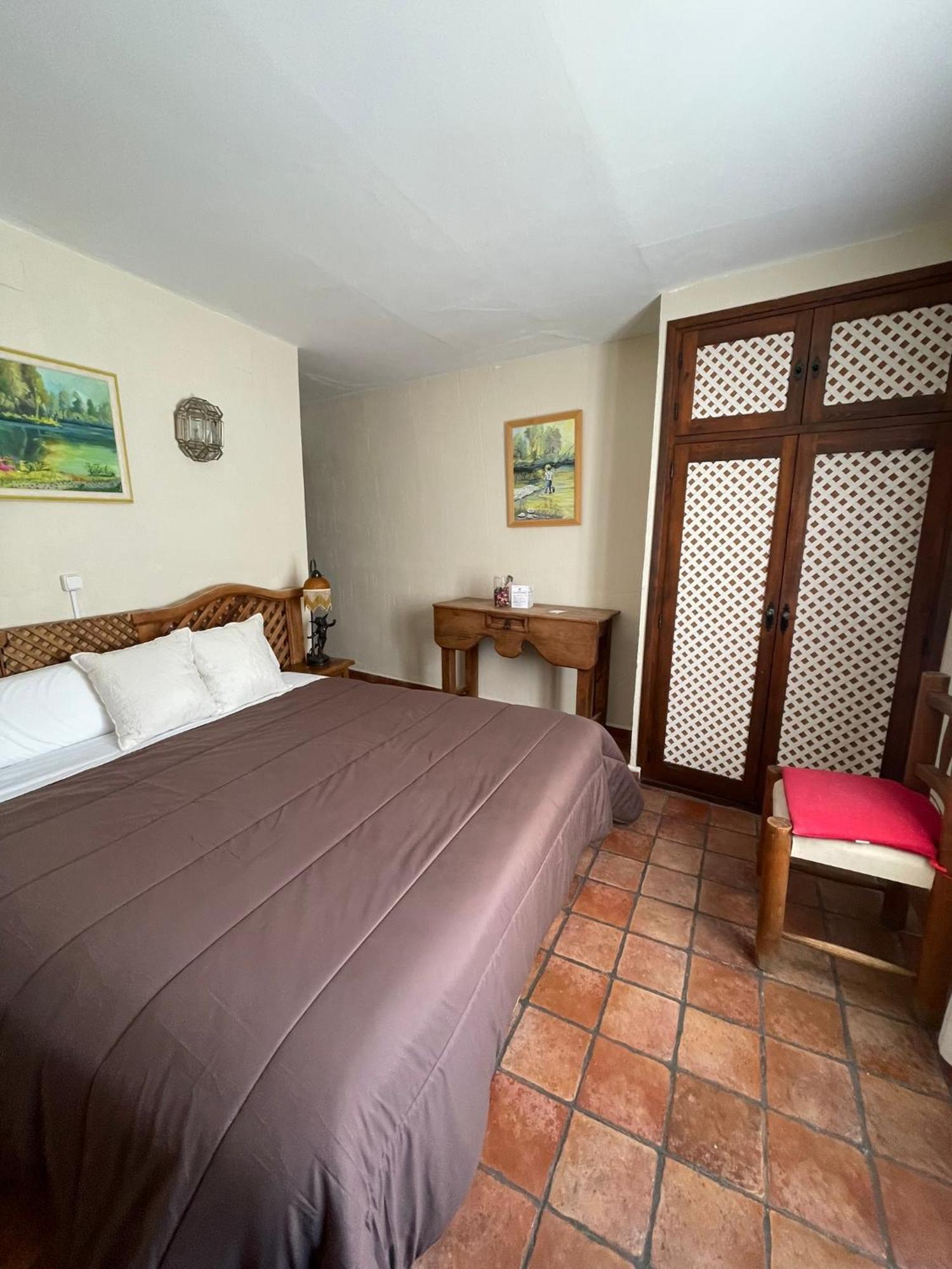 Hostal Posada Huecar Cuenca  Exteriör bild