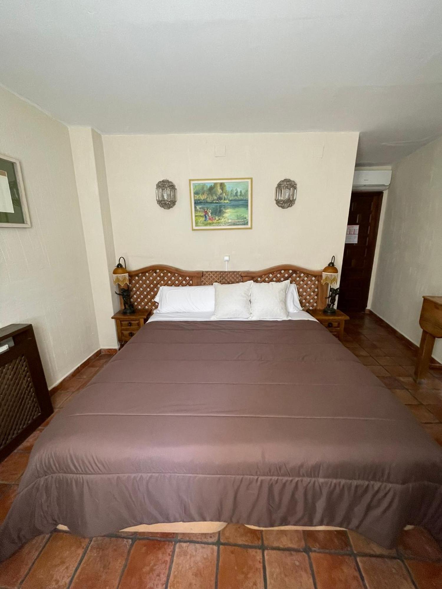 Hostal Posada Huecar Cuenca  Exteriör bild