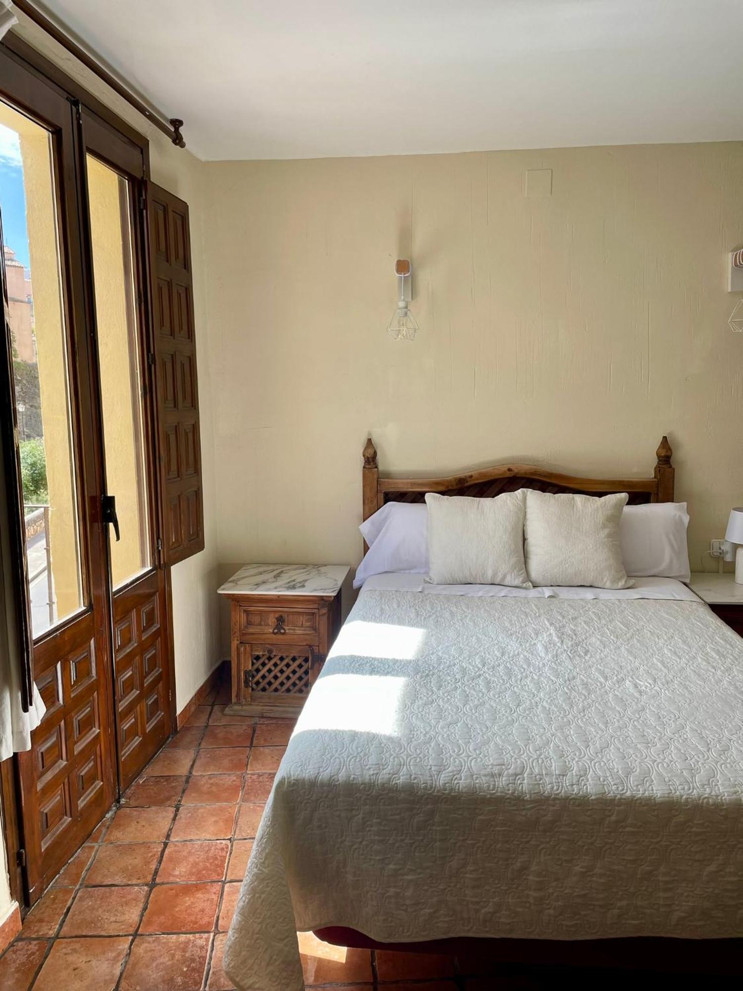 Hostal Posada Huecar Cuenca  Exteriör bild