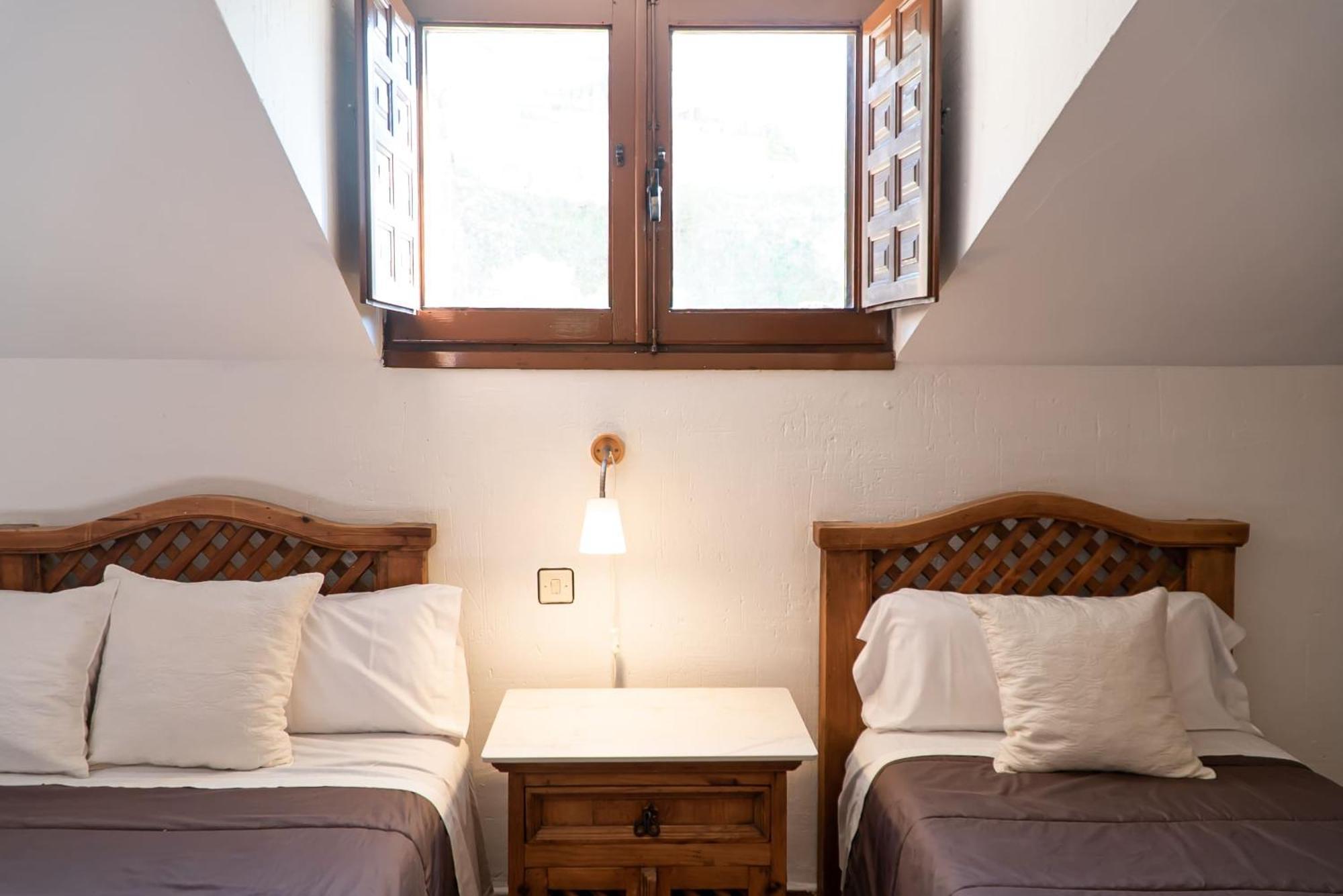 Hostal Posada Huecar Cuenca  Exteriör bild